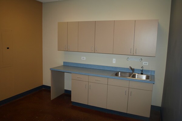 More Photos Of 134 W Lake St, Bloomingdale Coworking Space