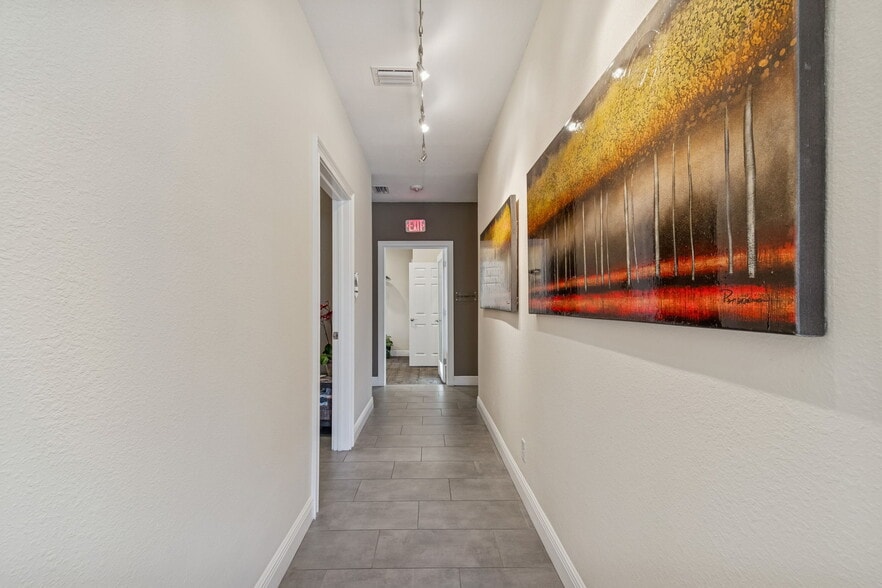 More Photos Of 5308 Central Ave, Saint Petersburg Office Residential For Sale