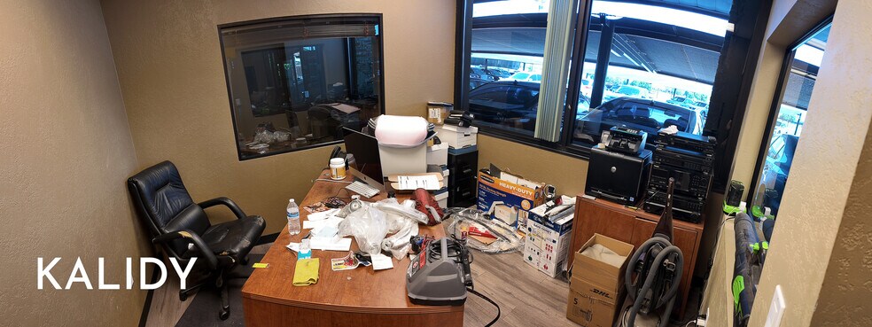 More Photos Of 9615 Broadway Ext Service Rd, Oklahoma City Auto Dealership For Lease