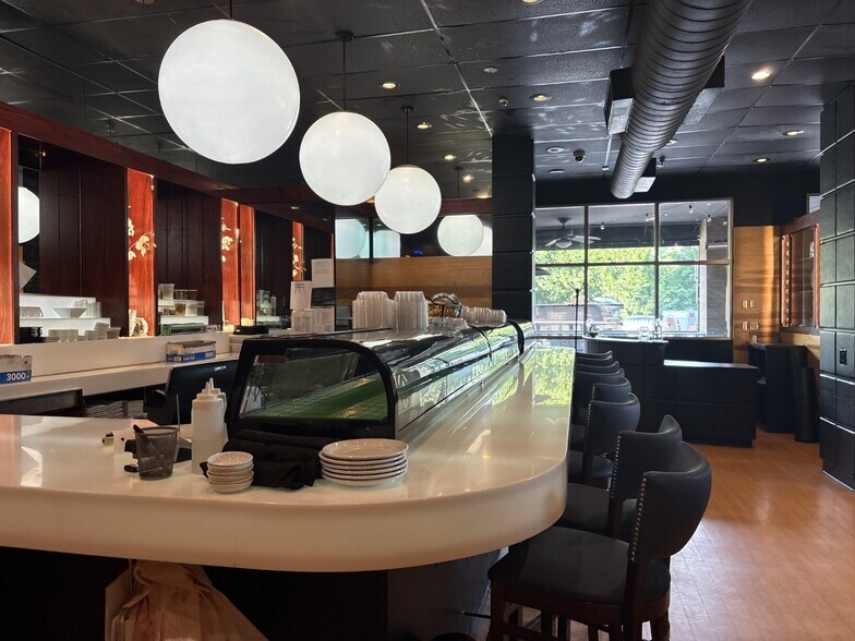 More Photos Of 2601 Kavanaugh Blvd, Little Rock Storefront Retail Office For Lease