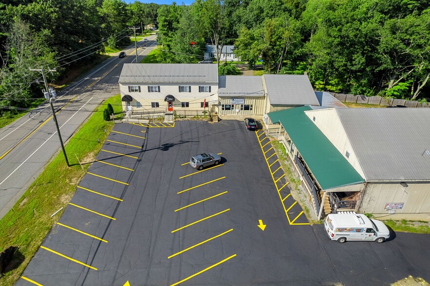More Photos Of 313 Route 125, Brentwood Light Distribution For Lease
