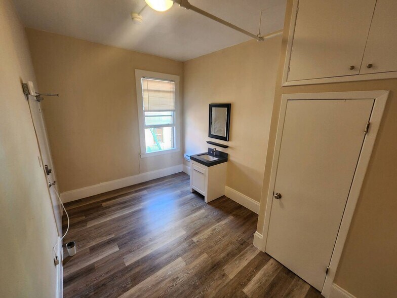 More Photos Of 124-132 Waverly Pl, San Francisco Apartments For Sale