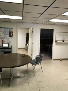 More Photos Of 1607 S Midkiff Rd, Midland Flex For Lease