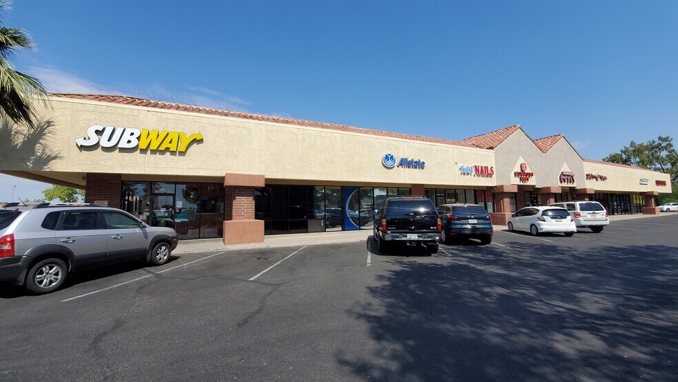 More Photos Of 5905 W Bell Rd, Glendale Unknown For Lease