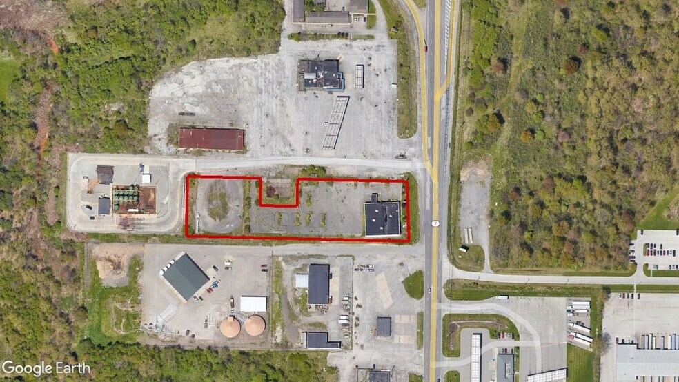 More Photos Of 10708 Market St, North Lima General Retail For Sale