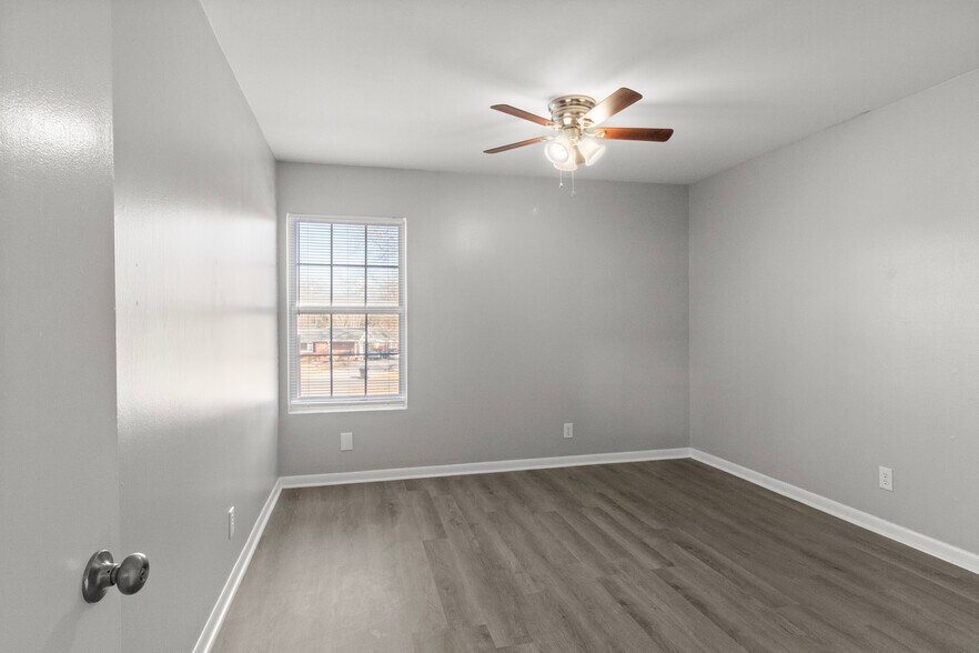 More Photos Of 407 N College St, Tullahoma Apartments For Sale