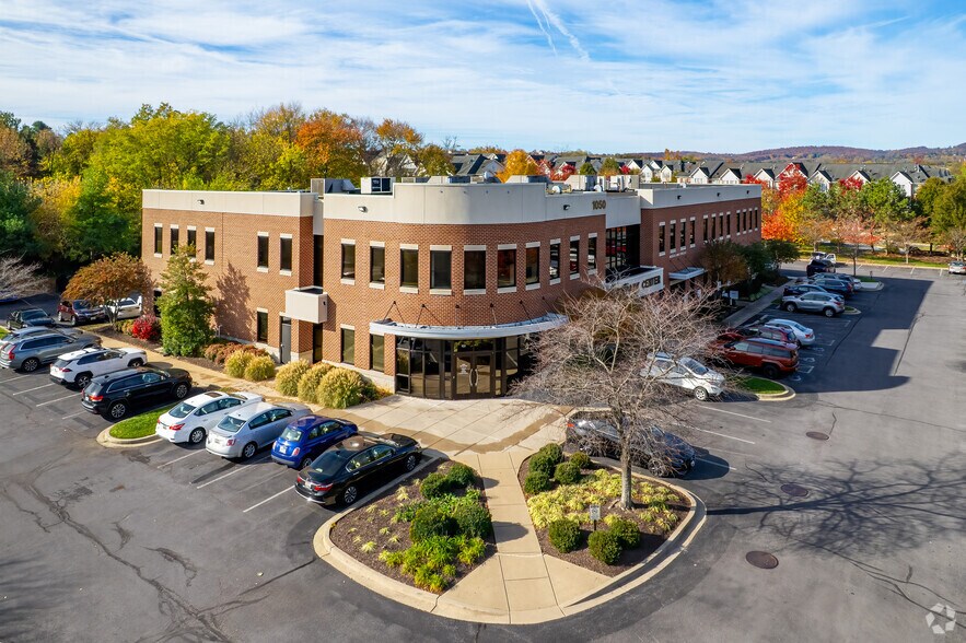 More Photos Of 1050 Key Pky, Frederick Medical For Lease