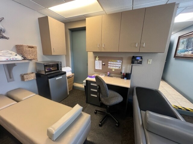 More Photos Of 555 Avenue L NW, Winter Haven Medical For Lease