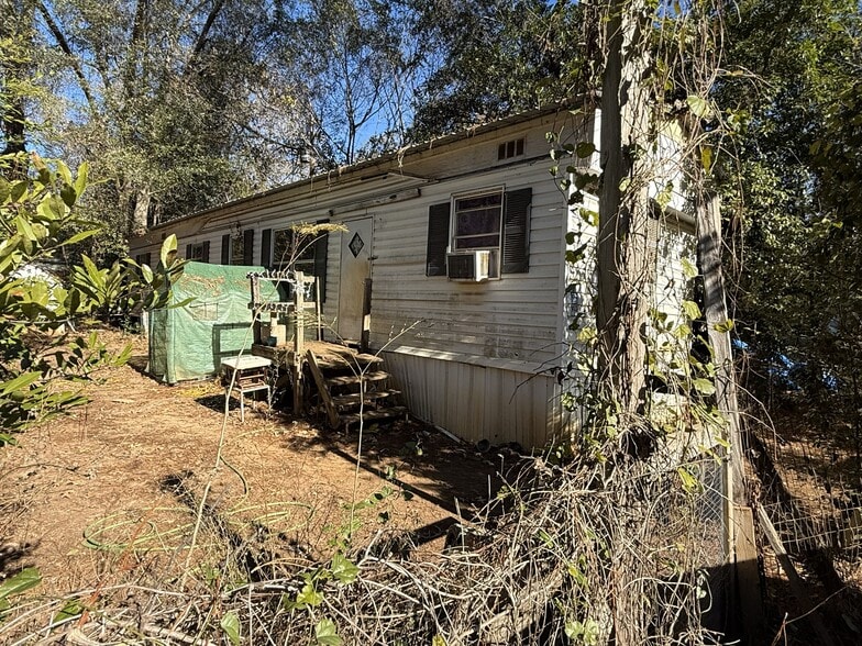 More Photos Of 515 Pine Bluff Rd, Albany Manufactured Housing Mobile Home Park For Sale
