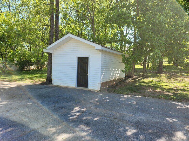 More Photos Of 1250 441 Historic Hwy, Demorest Office Residential For Sale