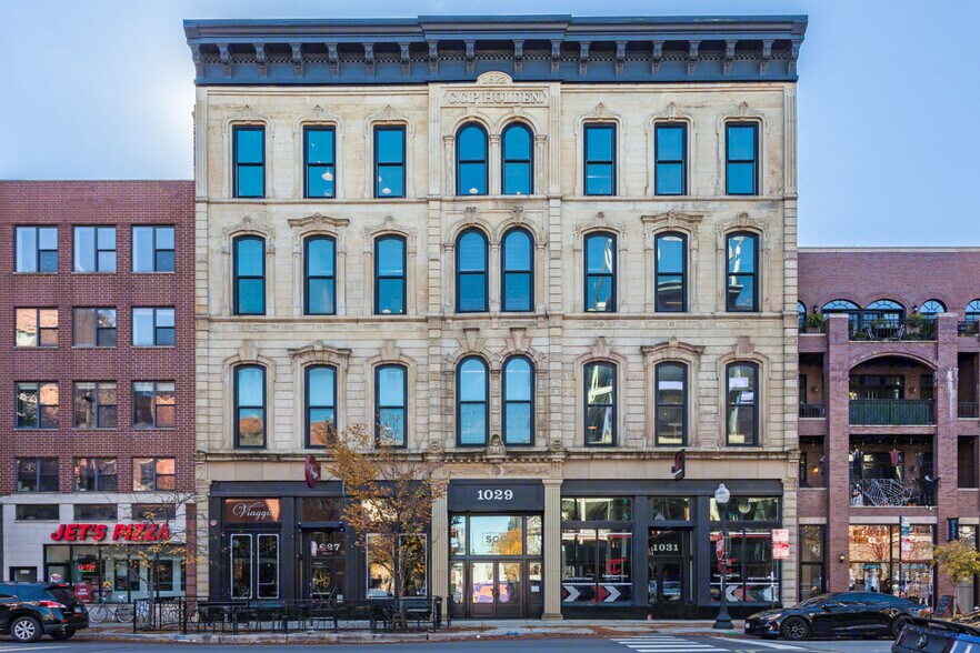 Primary Photo Of 1027-1031 W Madison St, Chicago Office For Lease