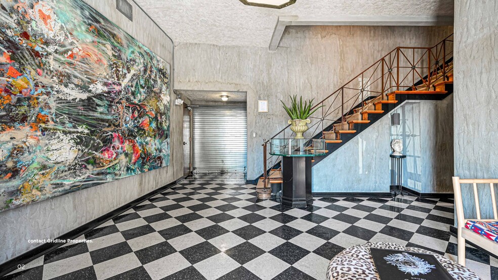 Primary Photo Of 5400 NE 4 Ct, Miami Storefront Retail Office For Lease