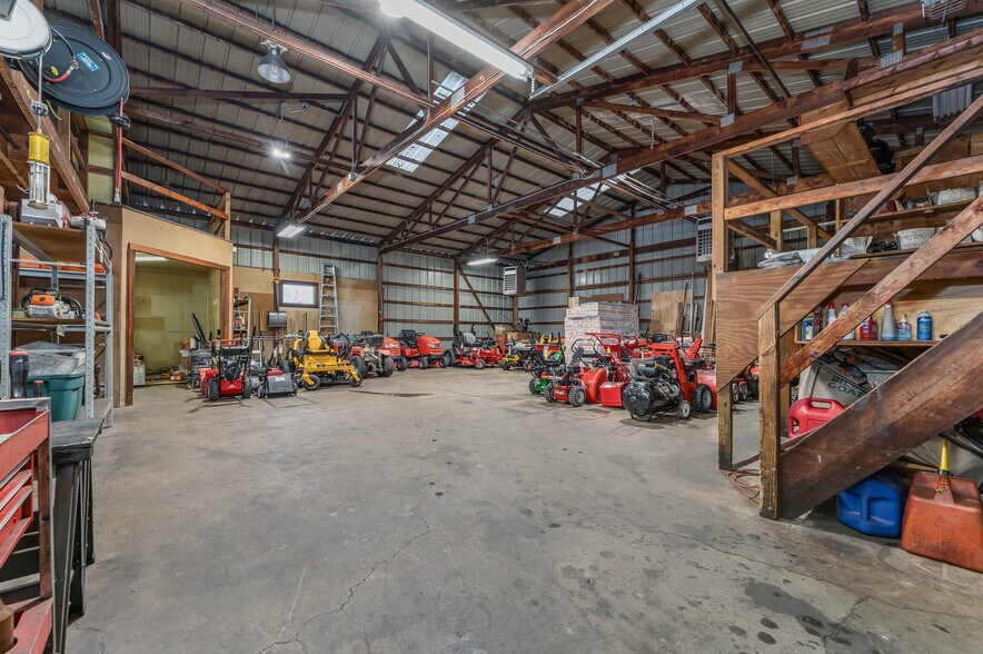 More Photos Of 5 Larison Ln, Ringoes Storefront Retail Office For Sale