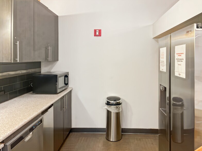 More Photos Of 99 Hudson St, New York Coworking Space