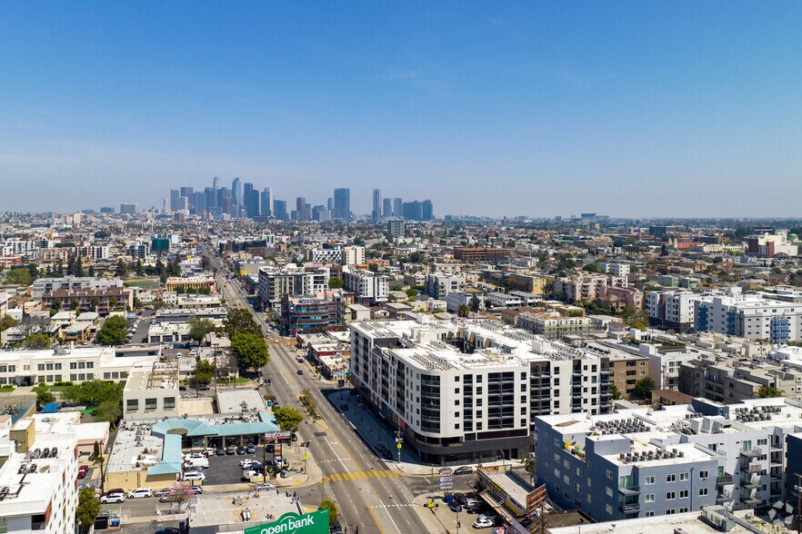 More Photos Of 3170 W Olympic Blvd, Los Angeles Apartments For Lease