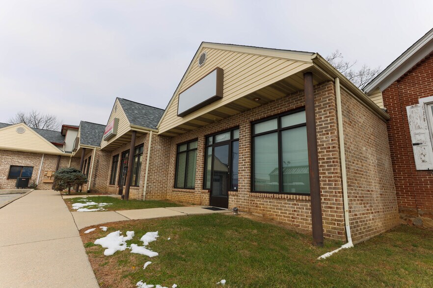 More Photos Of 1645-1655 Hausman Rd, Allentown Storefront Retail Office For Lease