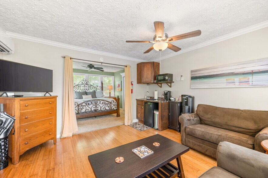 More Photos Of 89 Cedar St, Saint Augustine Hotel For Sale