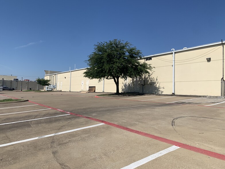 More Photos Of Gus Thomasson Rd @ Towne Centre Dr, Mesquite Unknown For Lease