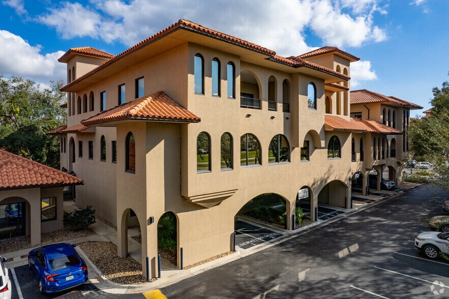 More Photos Of 7575 Dr Phillips Blvd, Orlando Office For Lease