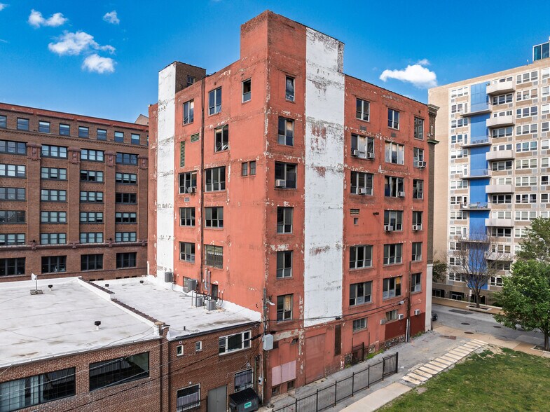 More Photos Of 1700 Olive St, Saint Louis Office For Sale