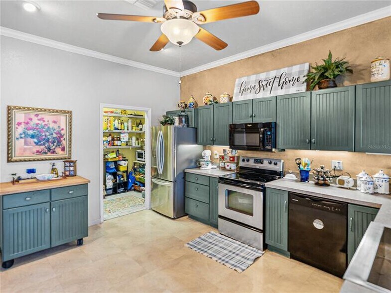 More Photos Of 135 S Central Ave, Bartow Storefront Retail Residential For Sale