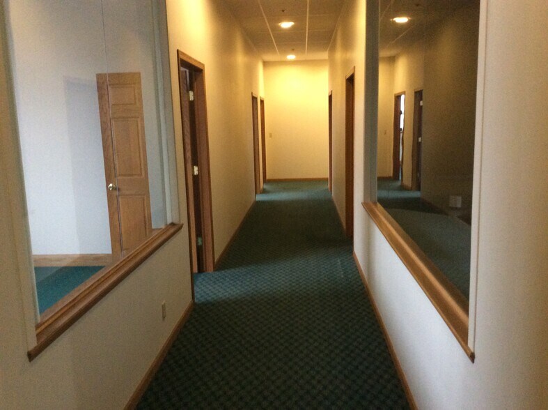 More Photos Of 205 Washington St, Burlington Office For Lease