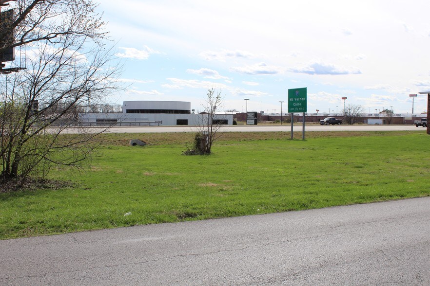 Primary Photo Of 1605 W DeYoung St, Marion Land For Sale