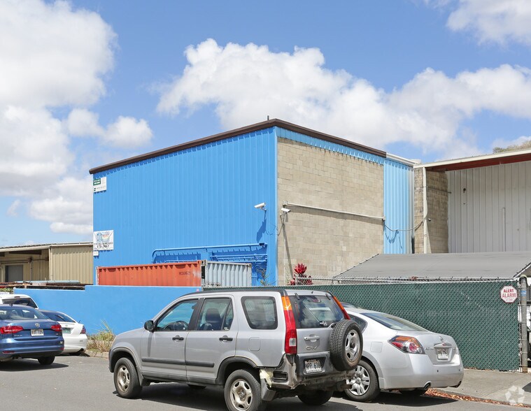 More Photos Of 96-1368 Waihona St, Pearl City Warehouse For Lease