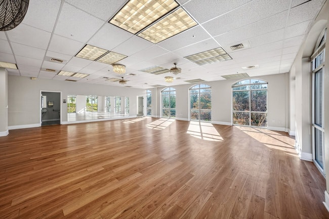 More Photos Of 10210 Berkeley Place Dr, Charlotte Storefront Retail Office For Sale