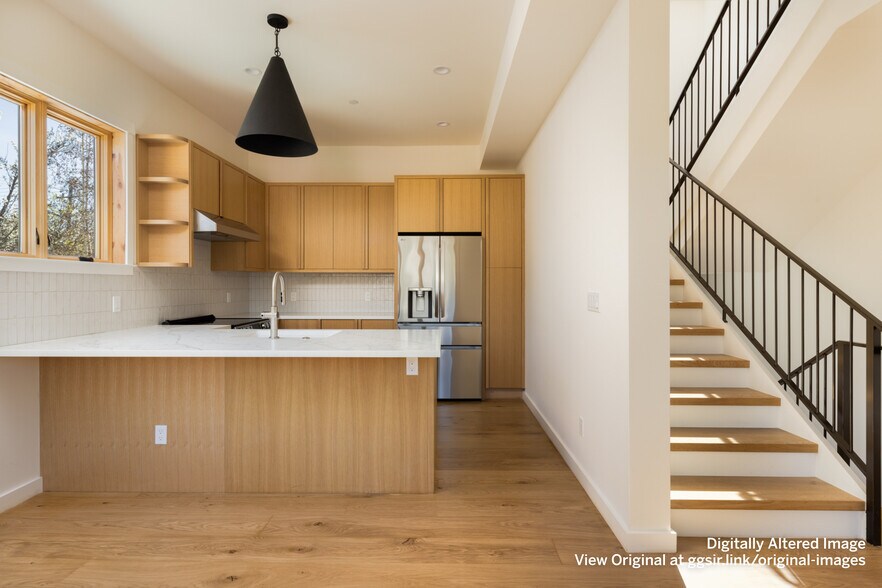 More Photos Of 709 C St, San Rafael Multifamily For Sale