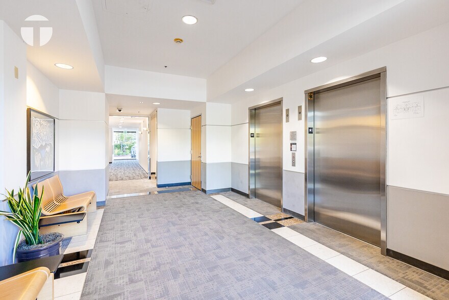 More Photos Of 2330 E Bidwell St, Folsom Medical For Sale