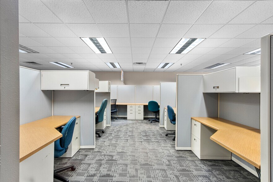 More Photos Of 2980 Walker Dr, Green Bay Office For Sale