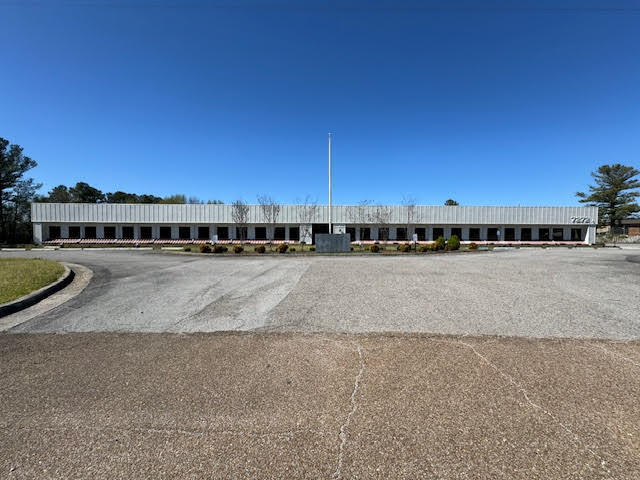 More Photos Of 7272 Governors Dr NW, Huntsville Warehouse For Lease