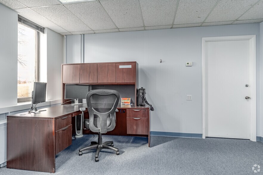 More Photos Of 5000 Letterkenny Rd, Chambersburg Office For Sale