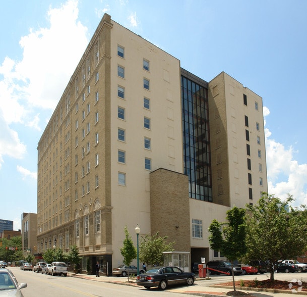 More Photos Of 405 Capitol St, Charleston Office For Lease