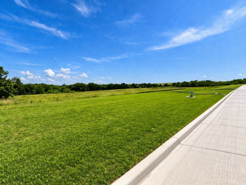 More Photos Of 5545 Pinegates Rd, Greenville Land For Sale