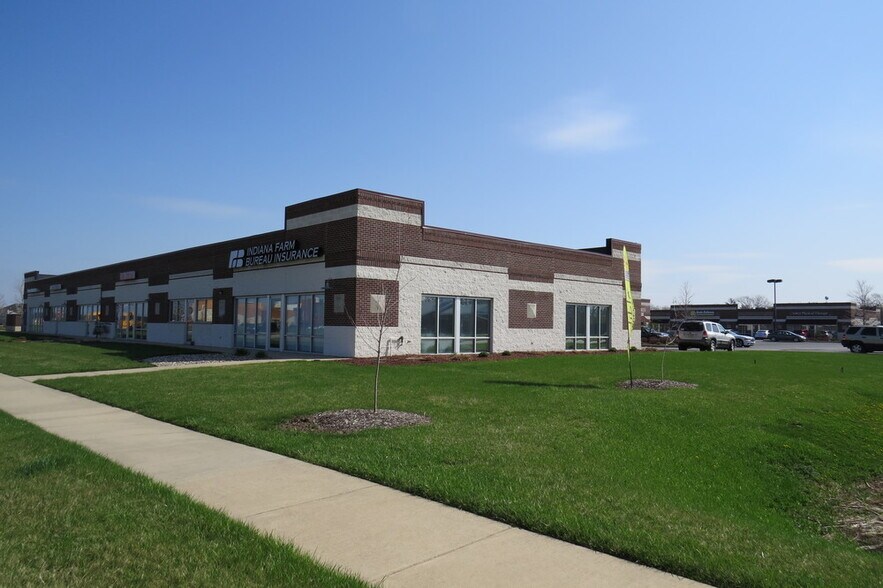 More Photos Of 6630-6640 W Us-6 Hwy, Portage Storefront For Lease