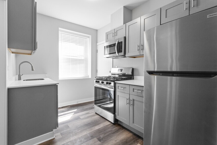 More Photos Of 6849-6859 S Clyde Ave, Chicago Apartments For Sale