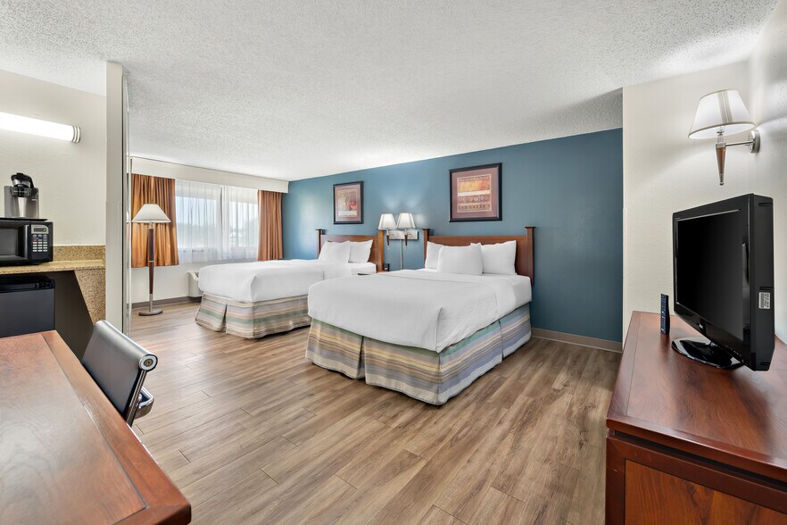 More Photos Of 600 Oasis Rd, Black River Falls Hotel For Sale