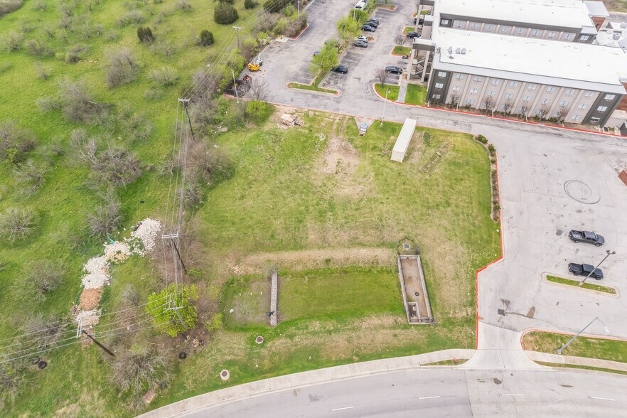 More Photos Of 350 Chisholm Pkwy, Round Rock Land For Sale