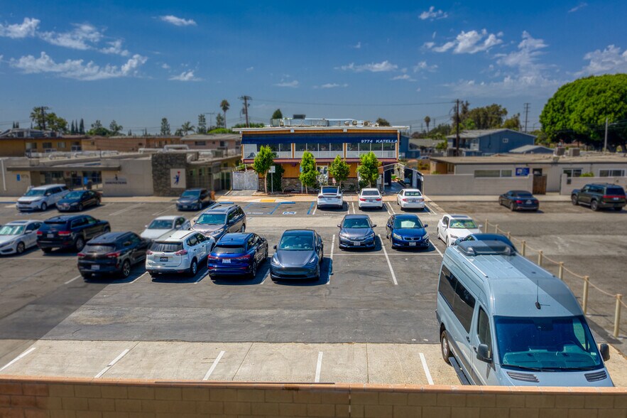 More Photos Of 9774 Katella Ave, Anaheim Medical For Sale