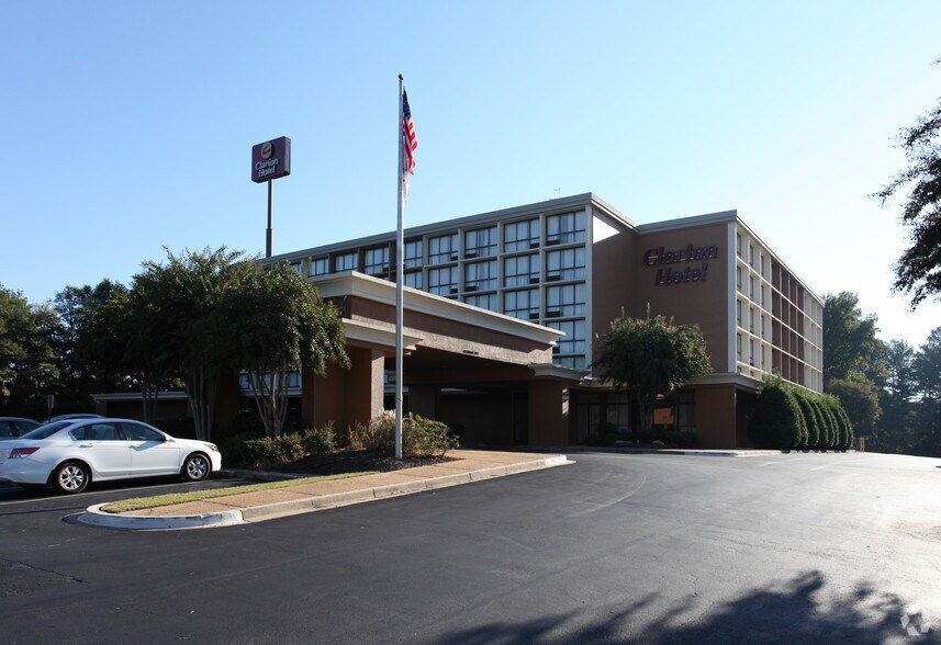 More Photos Of 6288 Old Dixie Hwy, Jonesboro Hotel For Sale