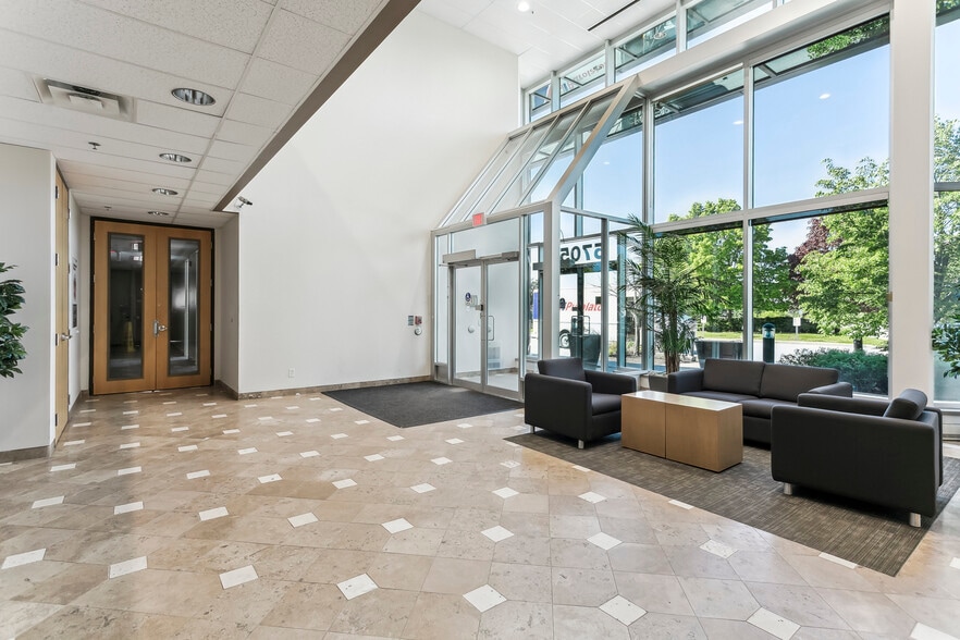 More Photos Of 5705 Cancross Ct, Mississauga Office For Sale