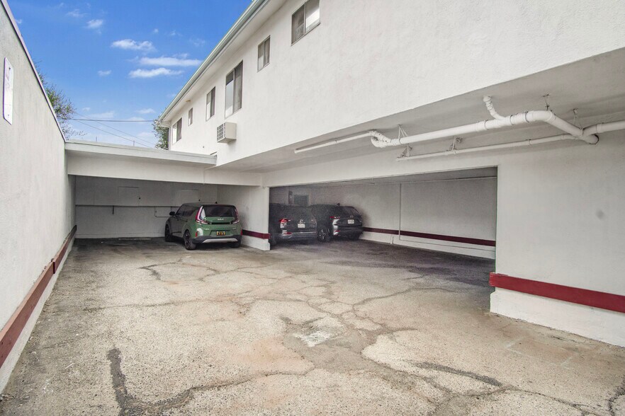 More Photos Of 254 W Dexter St, Covina Apartments For Sale