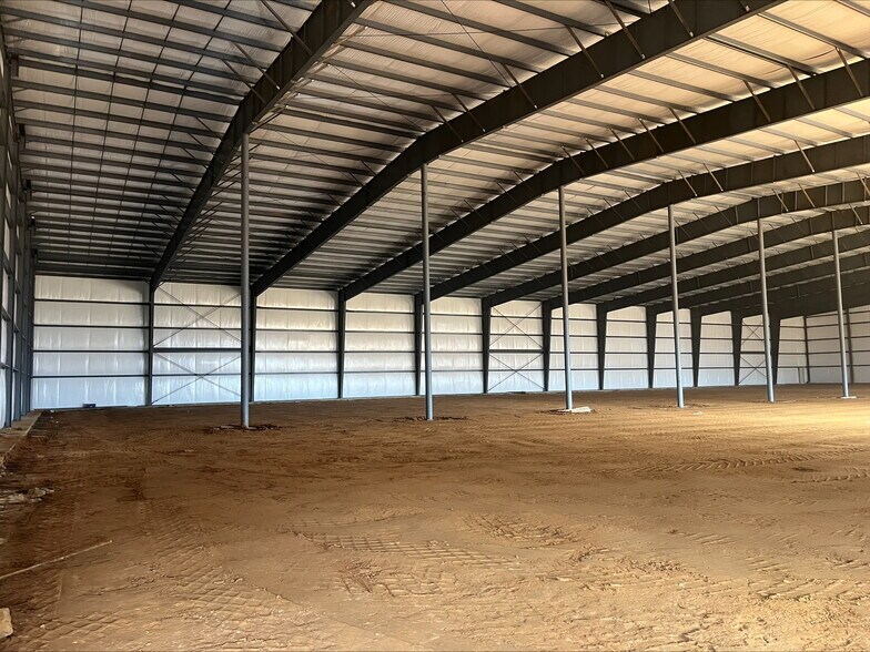 More Photos Of 584 Morgan St, Brownsville Industrial For Lease