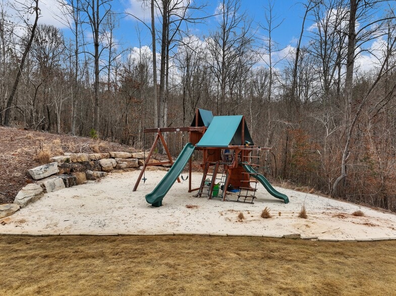 More Photos Of 3263 Tanners Mill Rd, Gainesville Lodge Meeting Hall For Sale