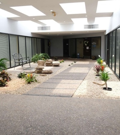 More Photos Of 13975 Manchester Rd, Manchester Medical For Lease