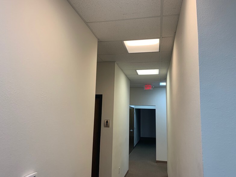 More Photos Of 6635 Sandshell Blvd, Fort Worth Medical For Sale