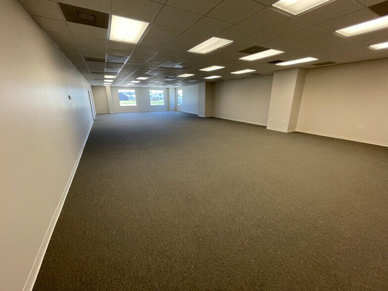 More Photos Of 5296 Highway 1 S, Jonesboro Office For Sale