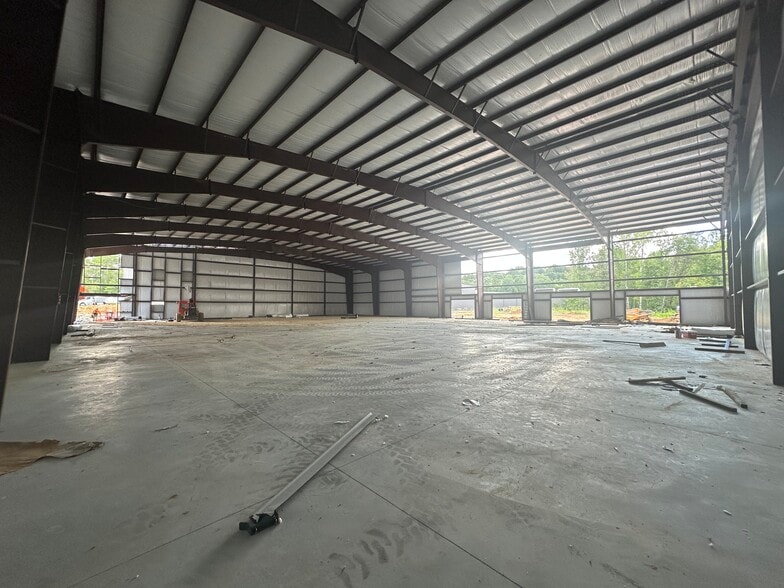 More Photos Of 145 Prosperity Way, Dahlonega Industrial For Lease